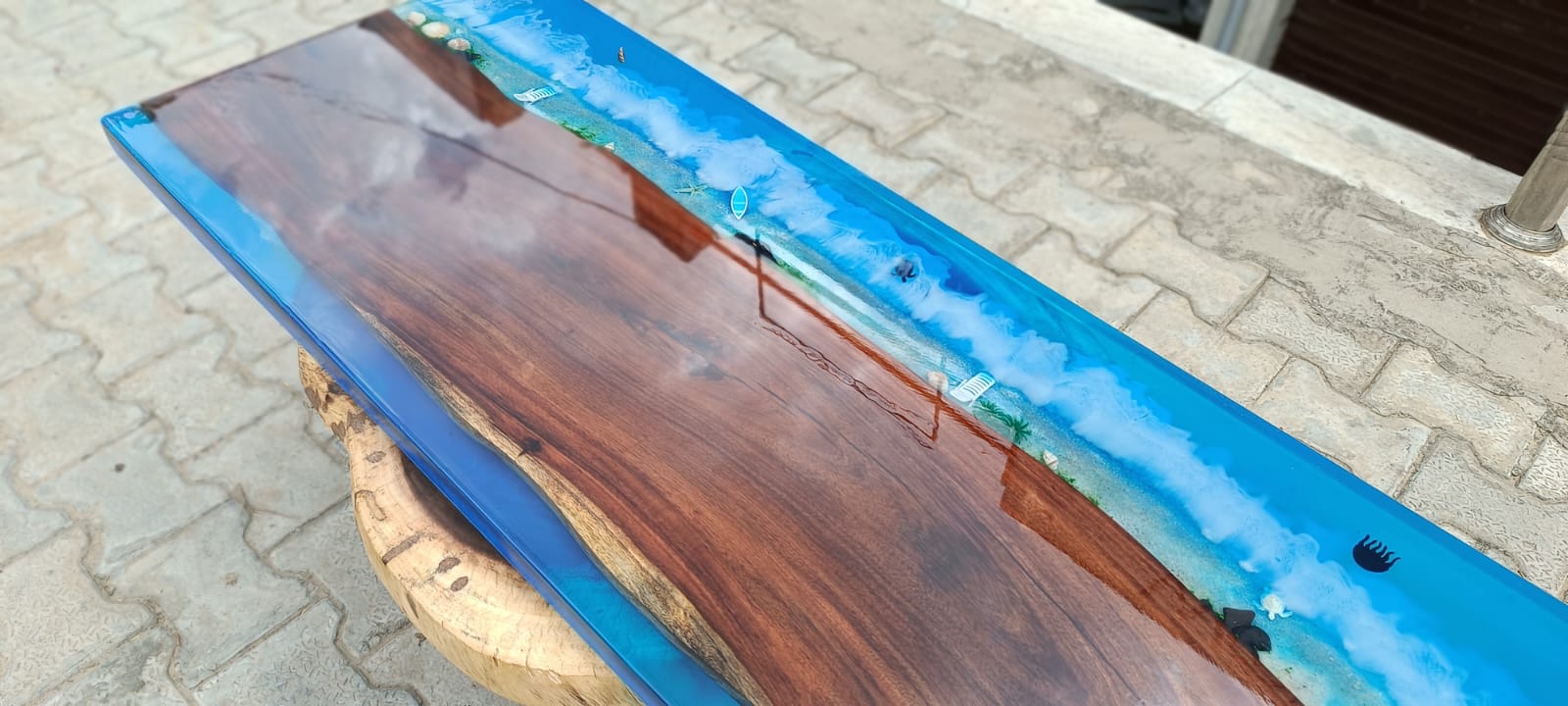 Epoxy Designer Table EST-12